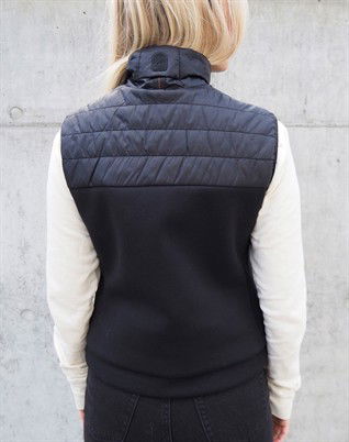 Hennie Hybrid Vest